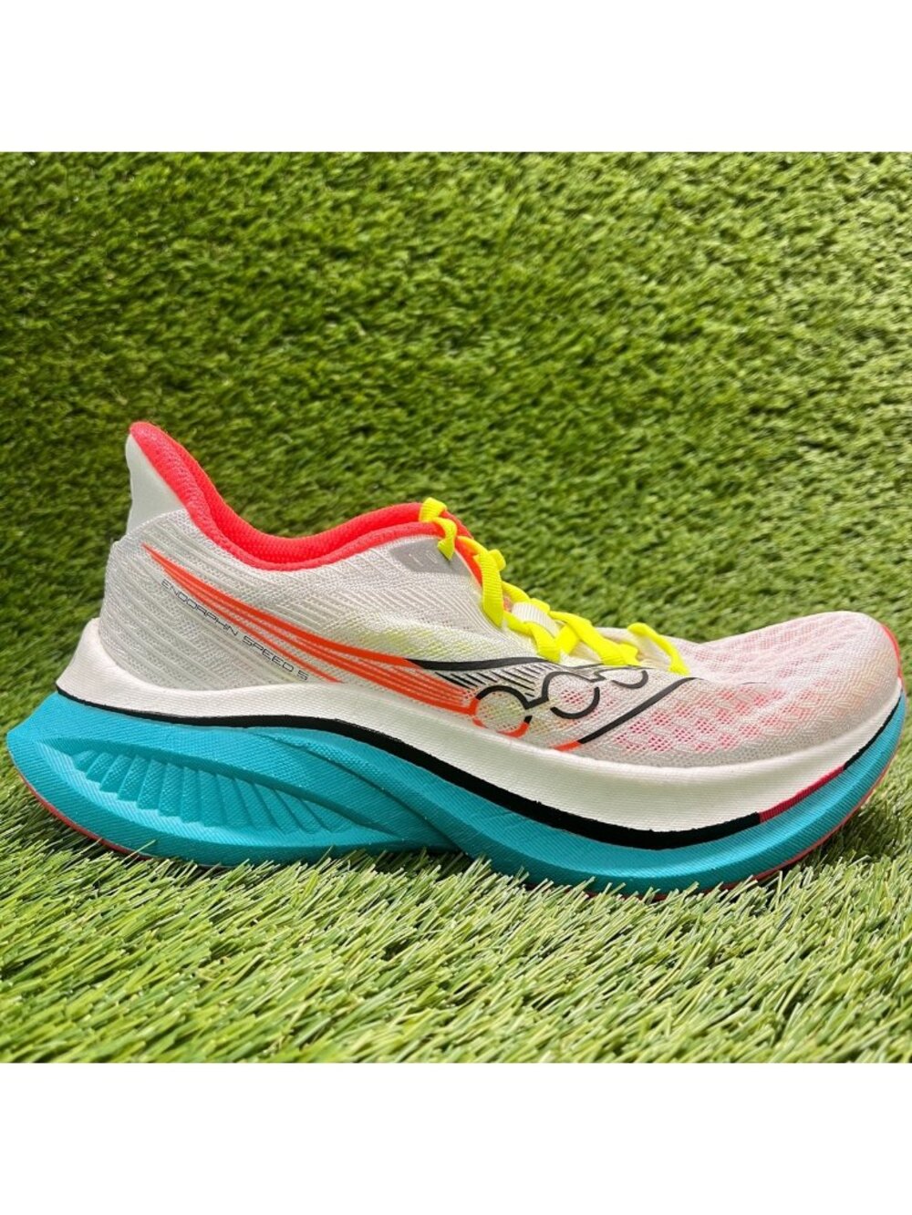 Saucony Endorphin Speed 5 Womens Size 6.5 White Athletic Running Shoes Sneakers